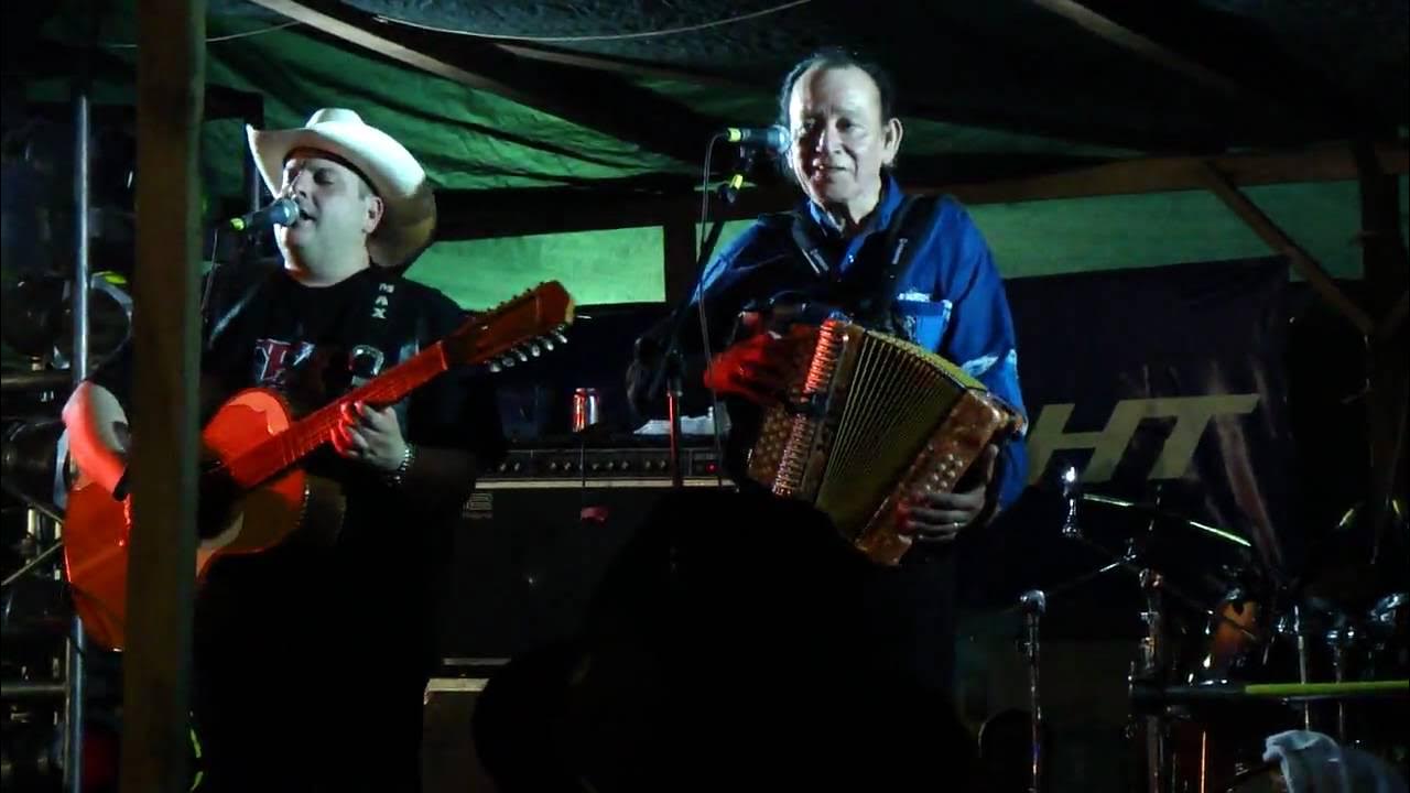 Los Texamaniacs and Flaco Jimenez-Hey Baby, Que Paso-Fiesta Amistad 2010 Los Texamaniacs and Flaco Jimenez-Hey Baby, Que Paso-Fiesta Amistad 2010