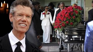 Rest in peace ''Randy Travis '' (1959-2023). Fans send their condolences to the singer