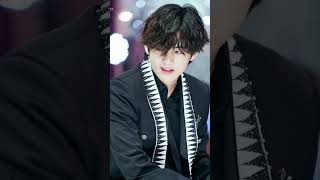 BTS v 😘😘 baby tui agun 😚✨💗 whatsapp status ✨#bts #kpop #trending 💜💜💜