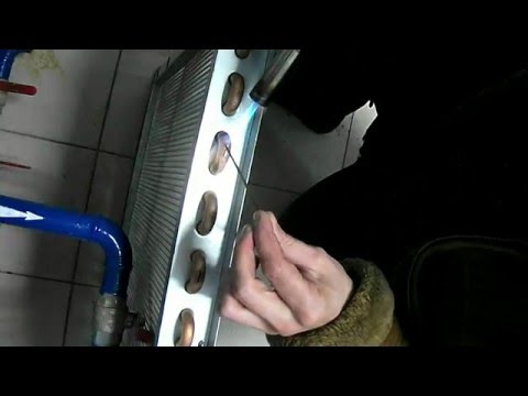 Пайка медного радиатора( Brazing radiator) Пайка медного радиатора( Brazing radiator)
