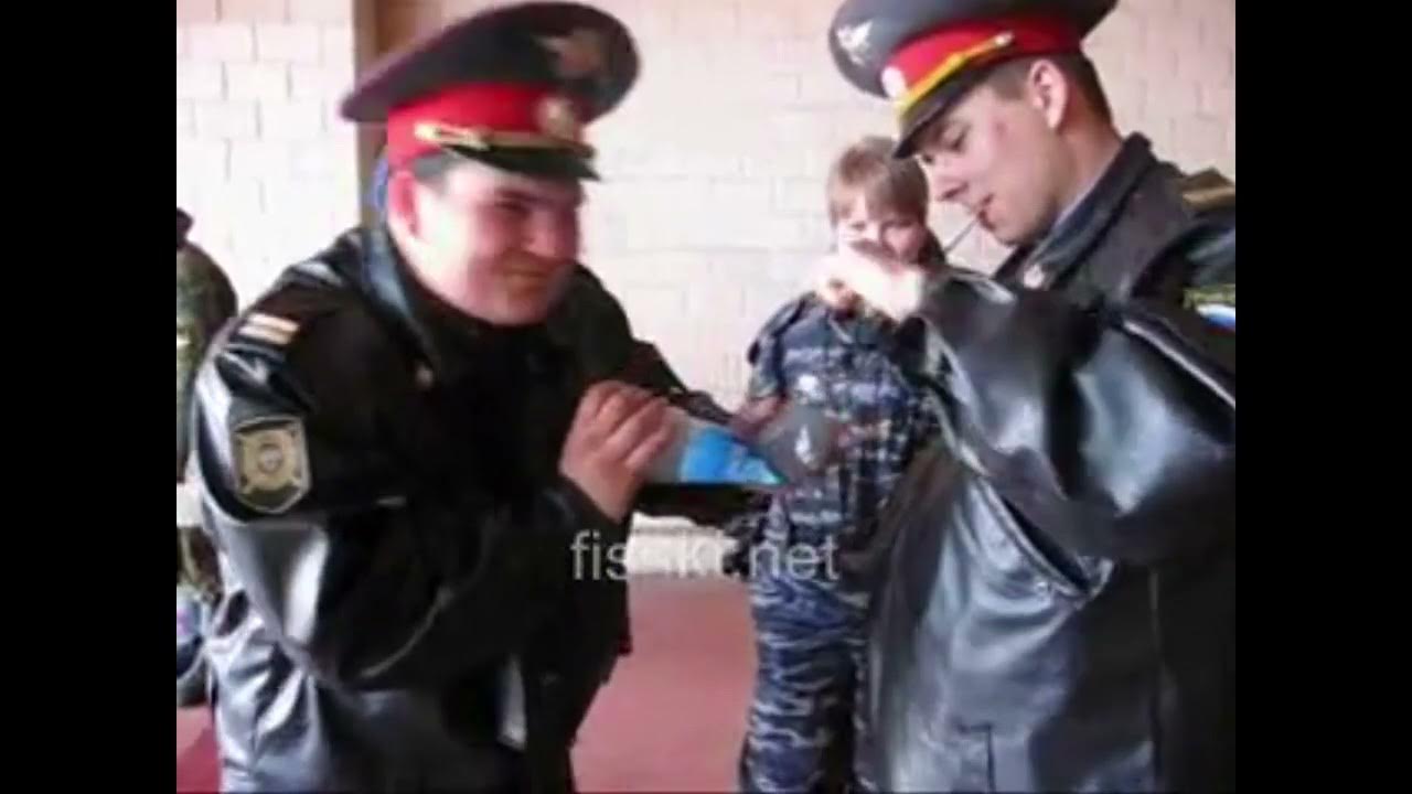 Дом с ментами где снимали. Особняк дона корлеоне. Дом с ментами где снимали. Дом с ментами где снимали. Форма российских полицейских.