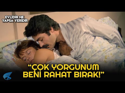 Evlidir Ne Yapsa Yeridir Türk Filmi | Leyla, Mecnun'a Yüz Vermiyor!