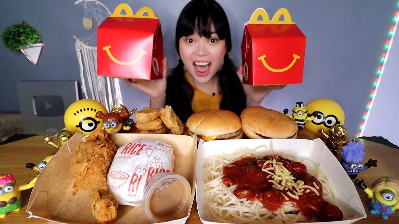 MCDONALD'S HAPPY MEAL MUKBANG | spaghetti, chicken, burgers and nuggets with minion toys!