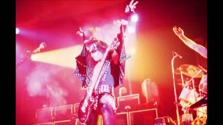 KISS - Strutter (Alive!)