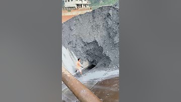 Ship unloading decompression video | Barge unloading Self-unloading ship unloading pebbles