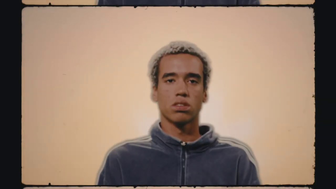 Guarda WizTheMc - I Know (Visualizer) su YouTube Guarda WizTheMc - I Know (Visualizer) su YouTube