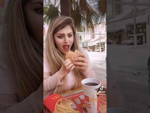 انا مش بتاعت الكلام ده شيرين شيرين عبدالوهاب  اشتراك بالقناة  