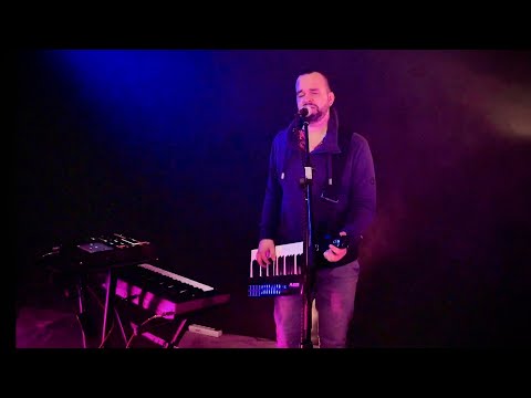 Live on Synths - Left Engelmann - Don't give up!