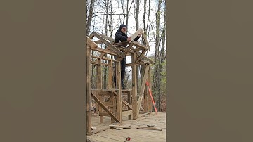 House made of pallets #camping #bushcraft #survival #building Part - 3