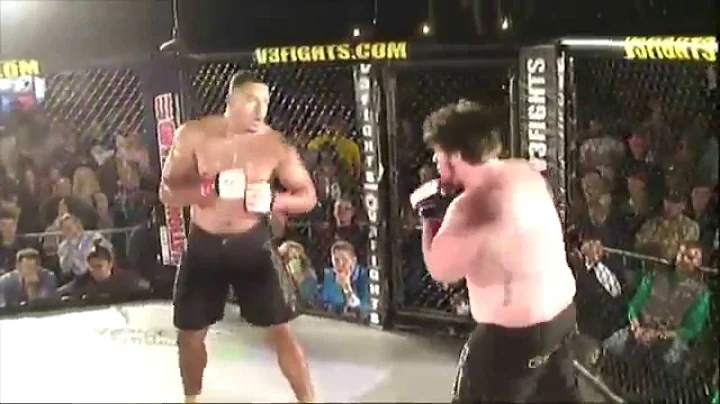 Pete Pirtle vs Michael Snapp - Round 3 TKO - V3 Fi...