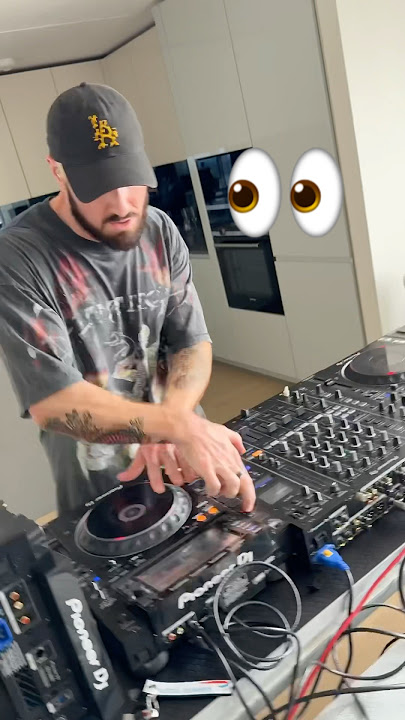 James Hype practicing ⚡️