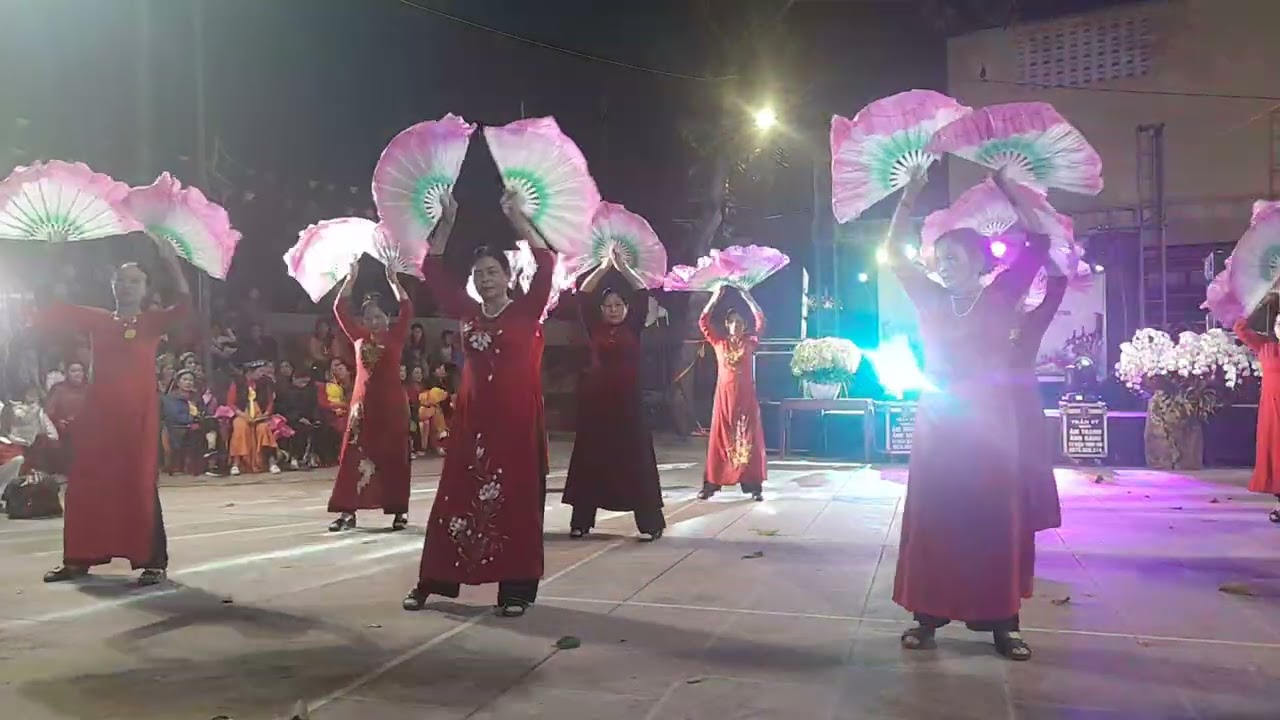 CLB thôn cánh giao lưu mừng lễ hội đình sơn tiên lục bắc ninh 6/giêng/2026