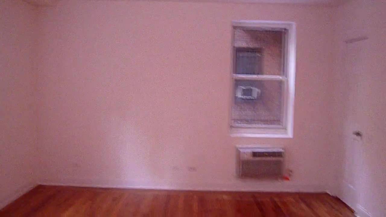 W.50's/9th Gorgeous Studio w/Ample Living & Closet Space...