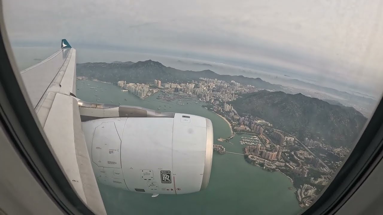 Cathay Pacific A330-300 CX512 Takeoff from Hong Kong Chek Lap Kok Rwy 07C