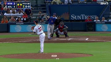 NYM@ATL: Walker smacks an RBI single to right field