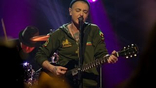 Sinéad O&#39;Connor interview + &#39;4th and Vine&#39; (live) on Skavlan