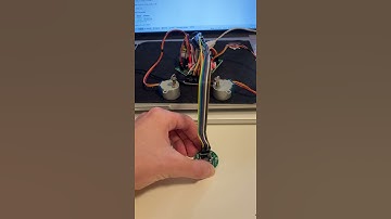 Controlling two motors with ADNS-9800 laser motion sensor