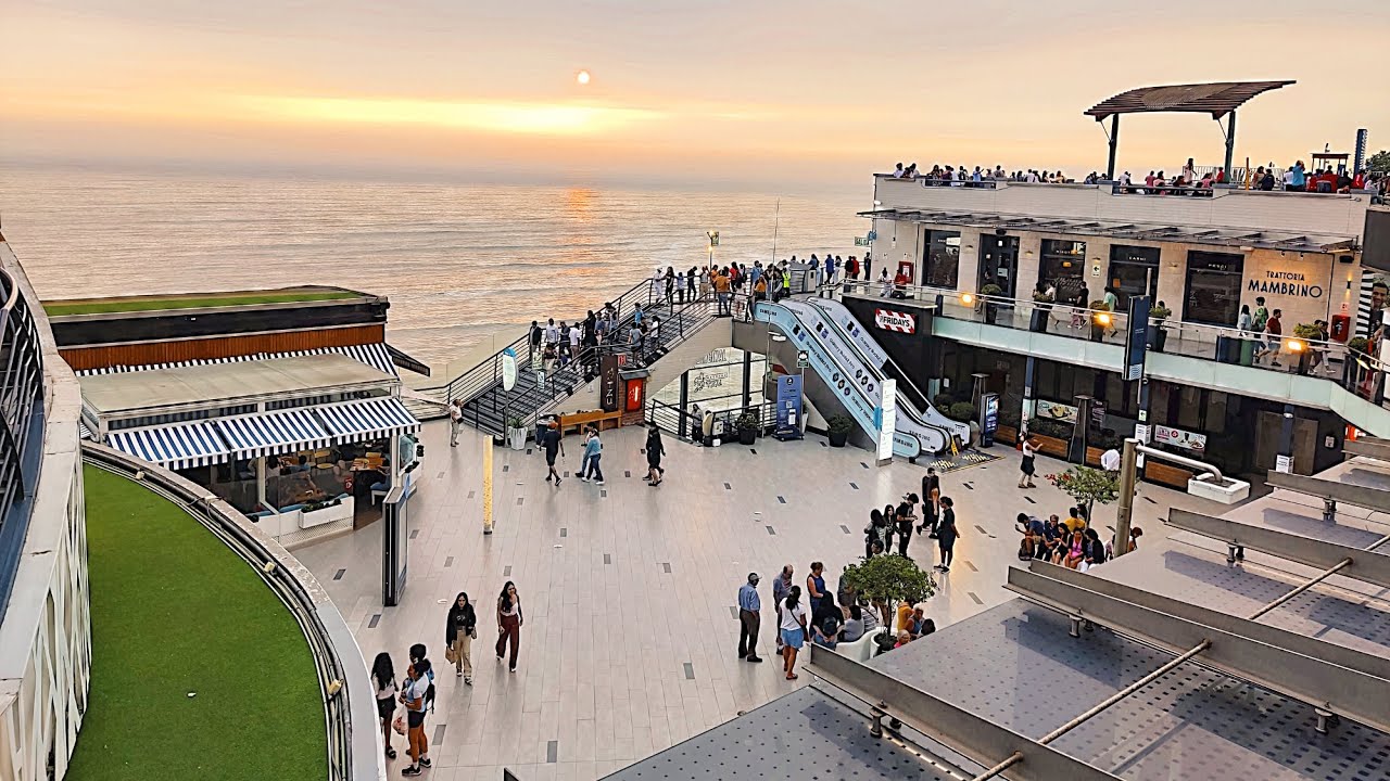 VISITANDO LARCOMAR C.C LIMA PERÚ 🇵🇪 - ¿ QUE TIENDAS TIENE ? - Antony Lpk 2023