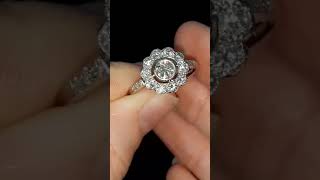 Lot 163 - Diamond Flower Cluster Ring