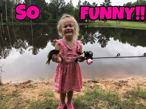 3 Year Old Girl Catches Fish!!! (So Cute!!) 