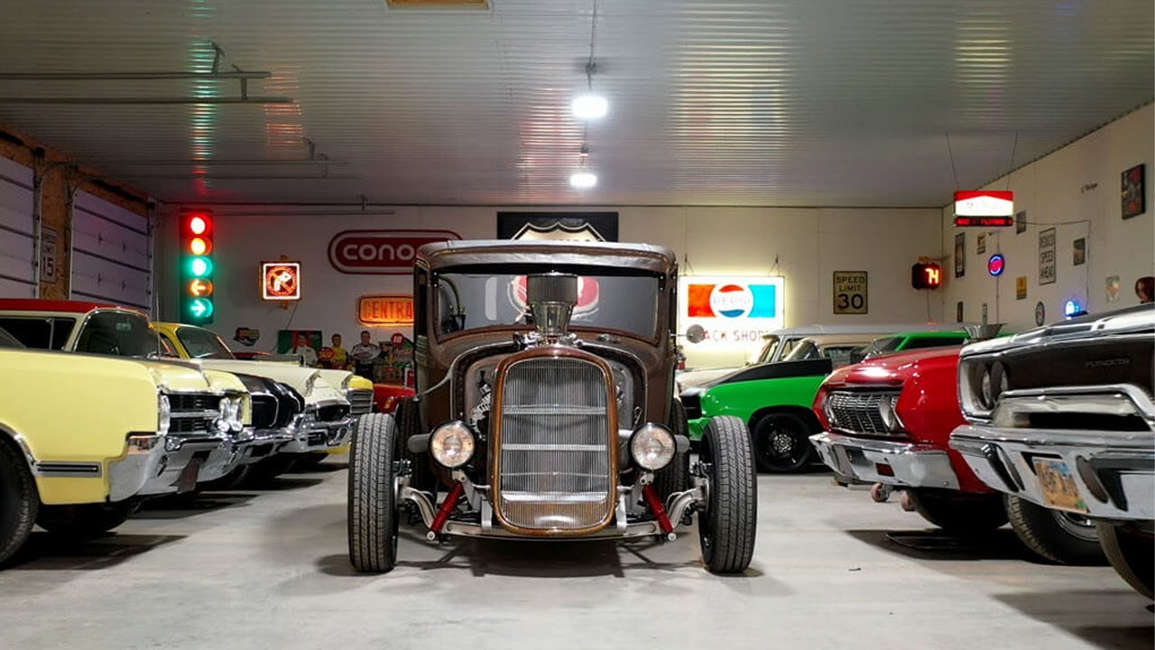 Sargent Garage Garage Tours Episode 1. Barn full of Muscle Cars