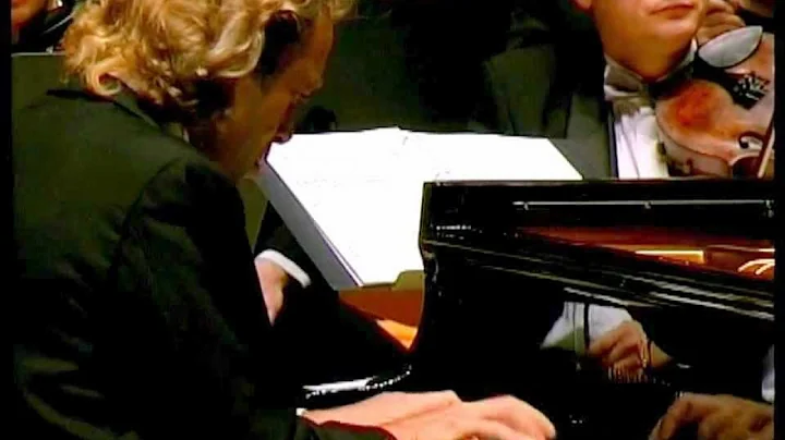 Paolo Restani plays Mendelssohn: Capriccio Brillan...