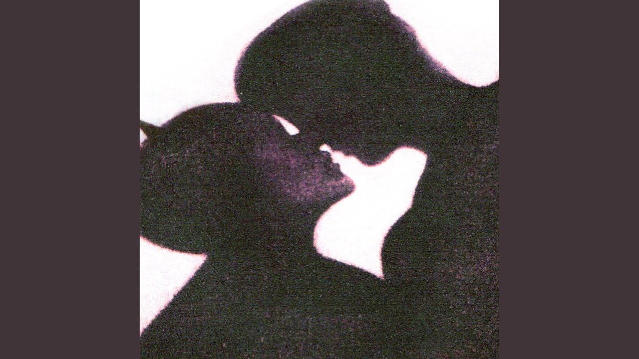 Miracle auf YouTube ansehen Miracle auf YouTube ansehen