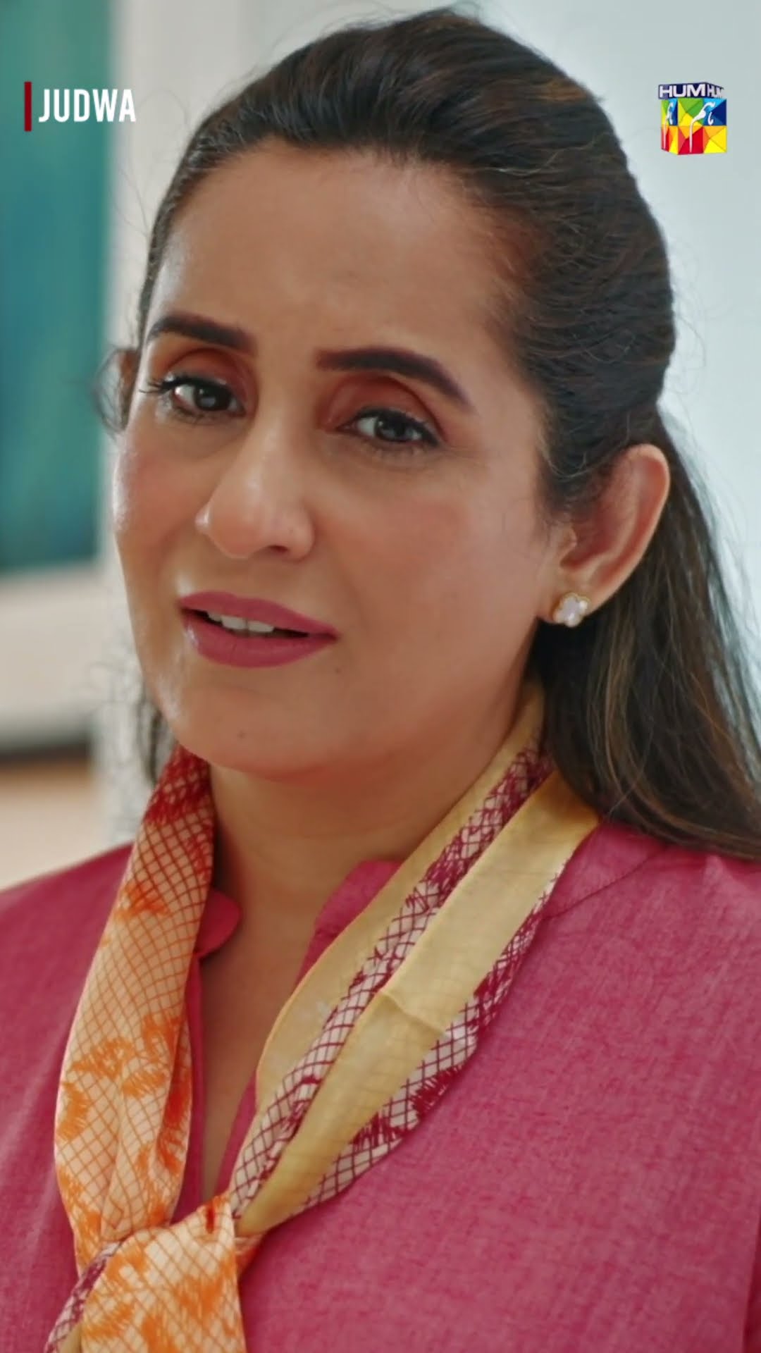 Kash Mein Apko Such Bata Sakti..!! #ainaasif #adnanrazamir #humtv #shorts #pakistanidrama