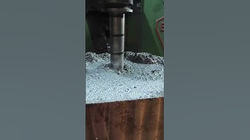 making deep hole on cnc elgamill #machine #automobile #milling #cnc #machining