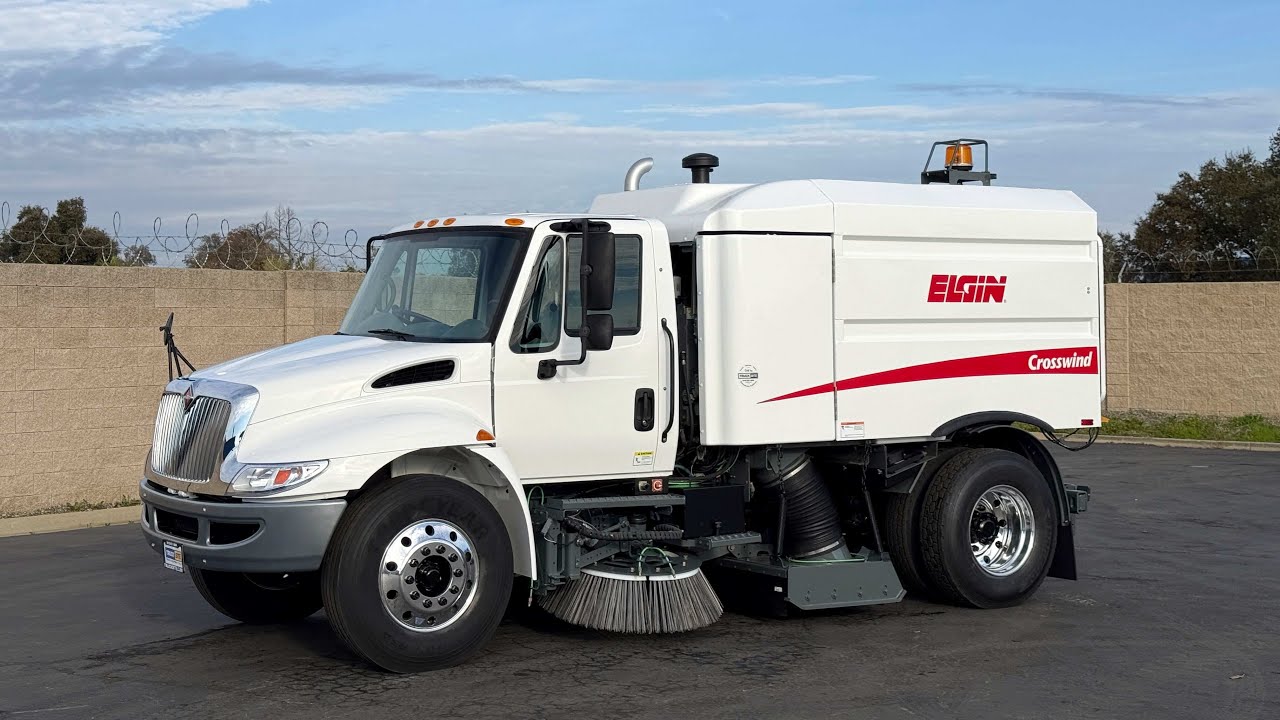 2011 Elgin Crosswind Sweeper International Air Street Sweeper 15322 For Sale