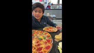 Exploring Round Pie Pizza