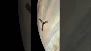 Flight of the Juno probe over Jupiter