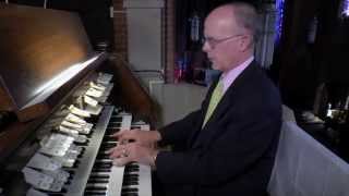 Hymn Rejoice the Lord is King | Todd Wilson Organist | Kilgen Pipe Organ chords