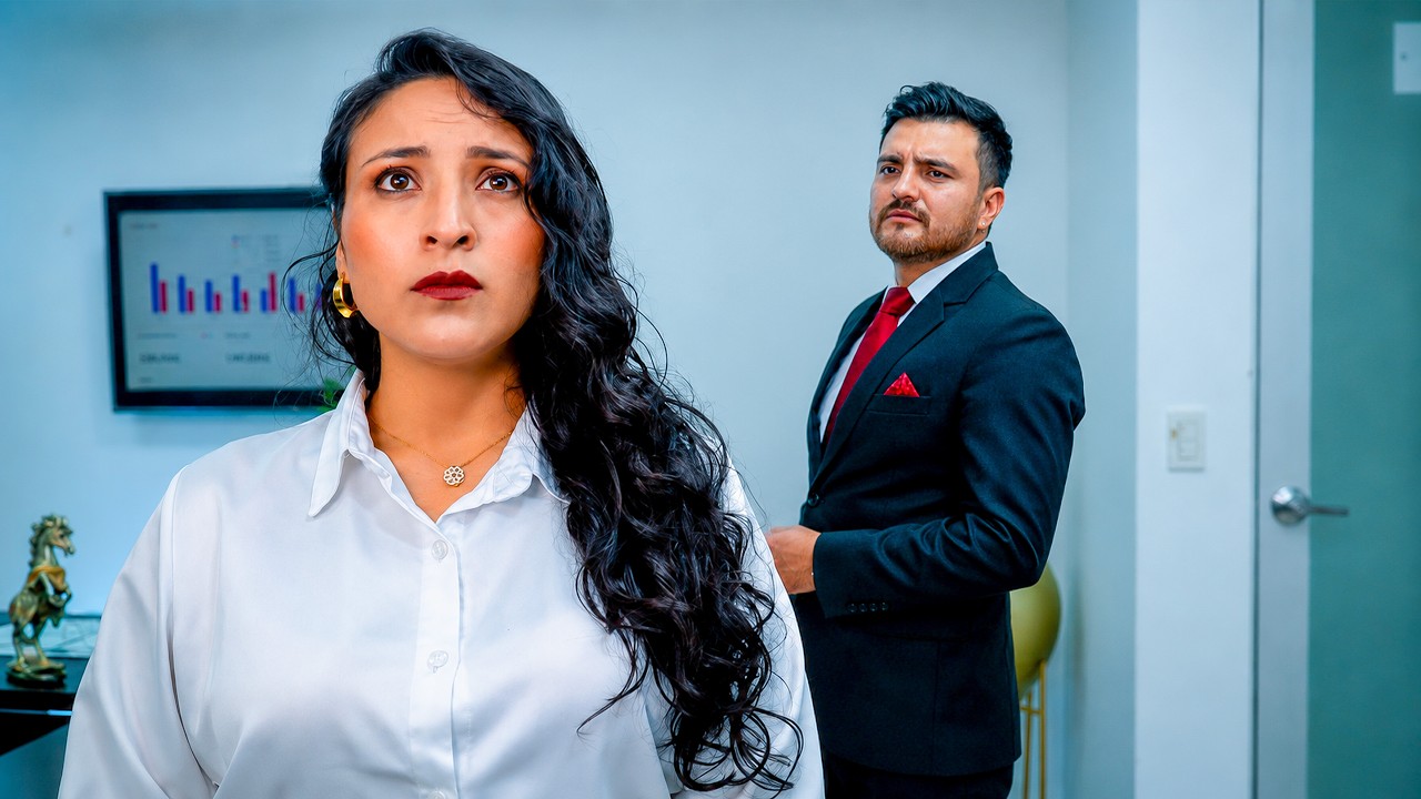 La trataron como Empleada sin saber que era la nueva Gerente