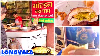Famous Golden VADA PAV and BHAJIYA in Lonavala Rain | Monsoon Snacks | Street Food| Maharashtra Vlog