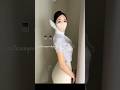 客室乗務員の制服を着た美しい女の子 beautiful girl in flight attendant uniform #shorts