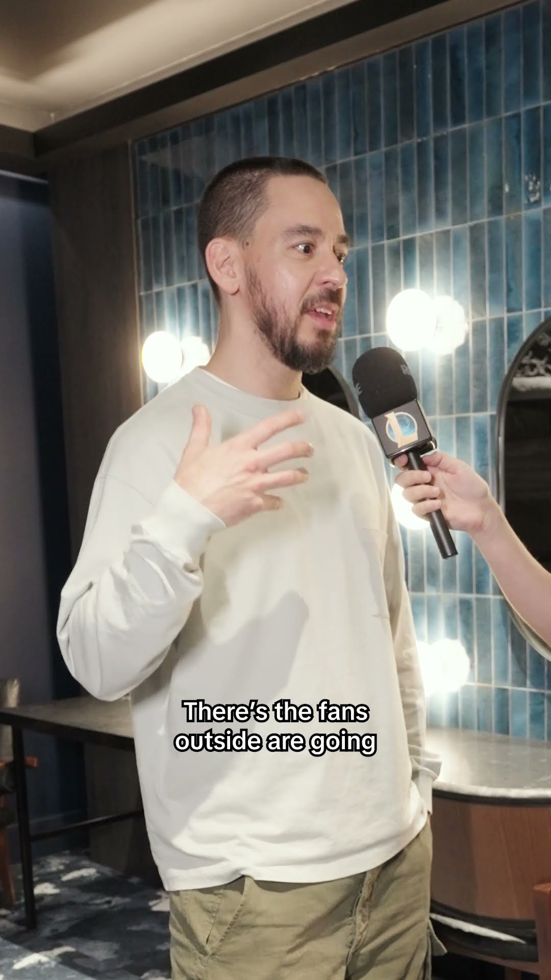 @OvileeMay  redemption arc with @mikeshinoda  of @LinkinPark