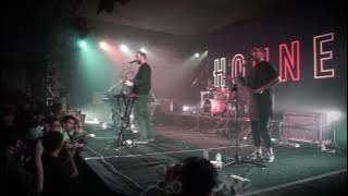 HONNE - COASTAL LOVE (Live at The 7th Music Gallery JAKARTA)