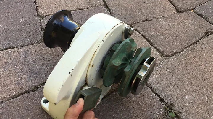 Simpson-Lawrence (S-L) Hyspeed Windlass (Model 510)