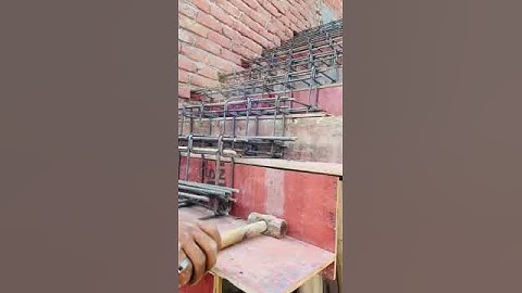 Stair Case scaffolding iron bar centring
