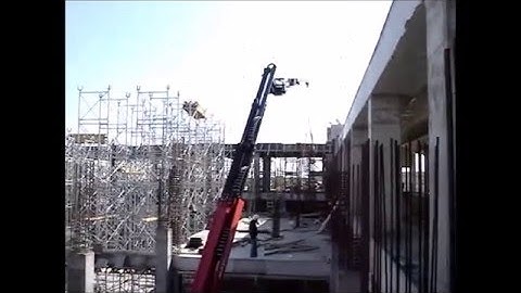 MANITOU MRT 2540 EXTENDING JIB WITH WINCH