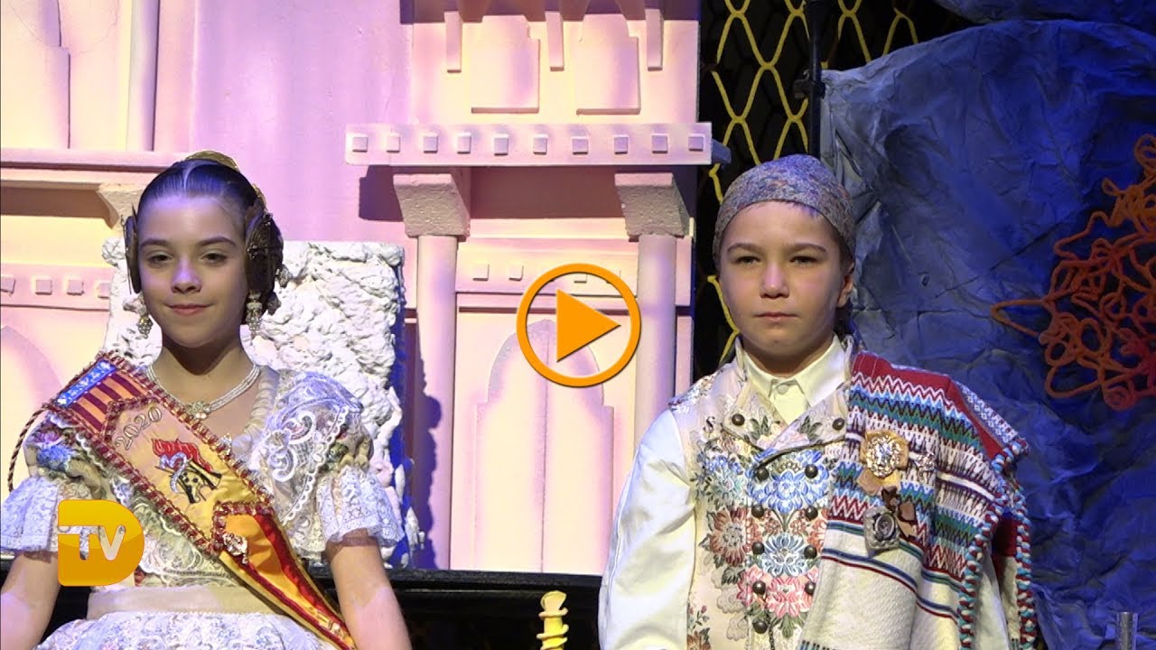 Un món màgic i diferent en la presentació infantil de Noa Sanchís i Saul Giménez de la Falla Campame