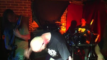 Defeated Sanity - Engorged with humiliation @ La Rumeur Lille 2011