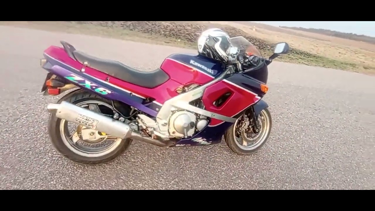 Kawasaki zx6 1992 - YouTube