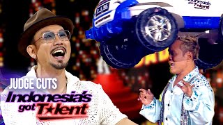 Aksi Babul Angkat Mobil Diatas Kepala Bikin Ngakak! | Judge Cuts | Indonesia`s Got Talent 2022