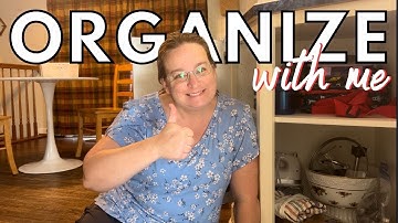 KITCHEN CABINETS! Organize and Declutter with Me!