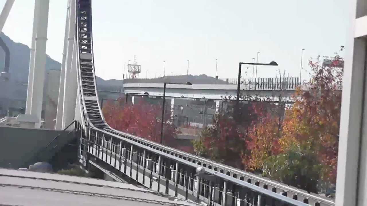 日本一斜度があるジェットコースターは 遊園地ドットコム