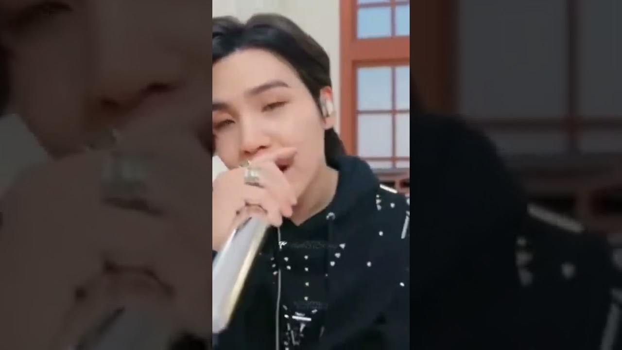 Is he doing this on purpose?🫣🙄🙄 