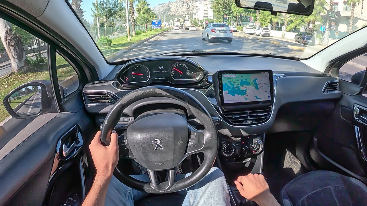 2012 Peugeot 208 1.4 HDi Active - POV Тест-драйв