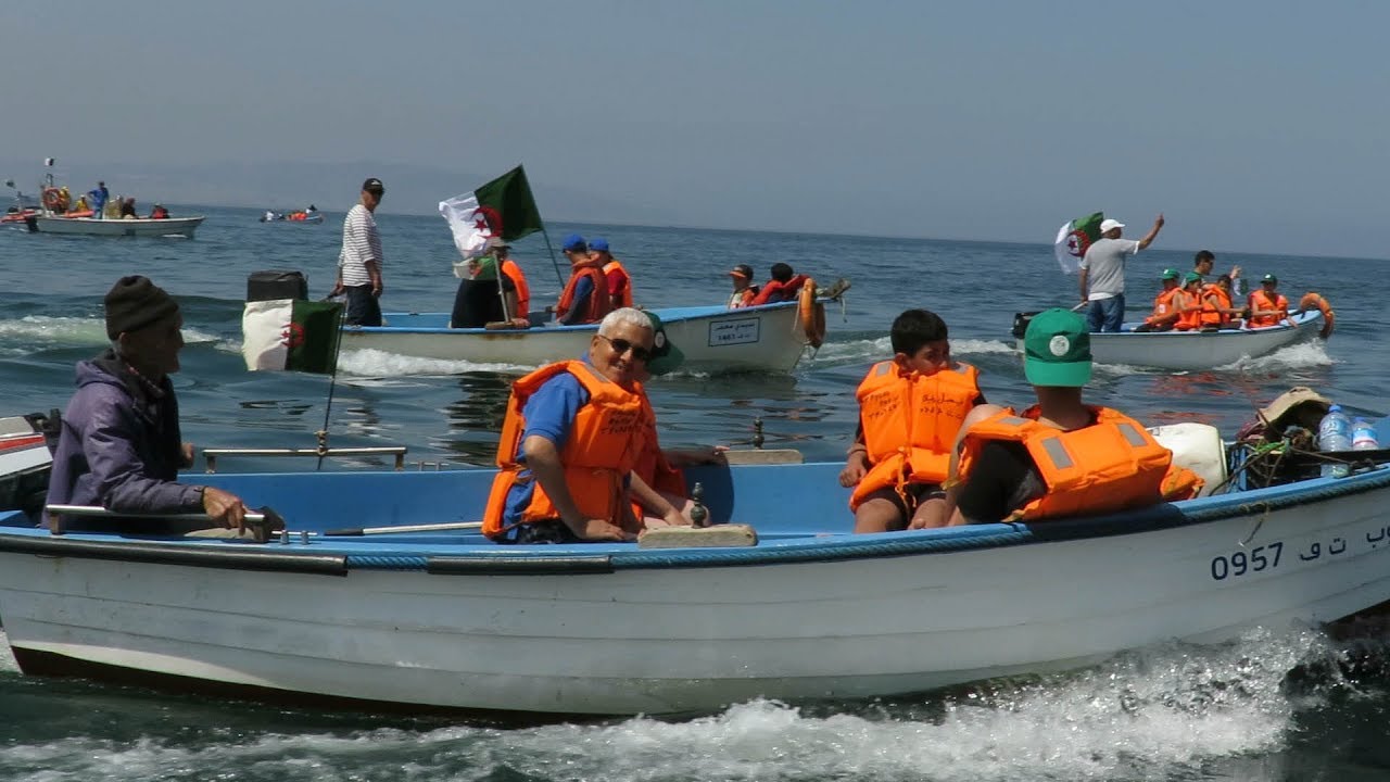 خرجة بحرية لفائدة الأيتام